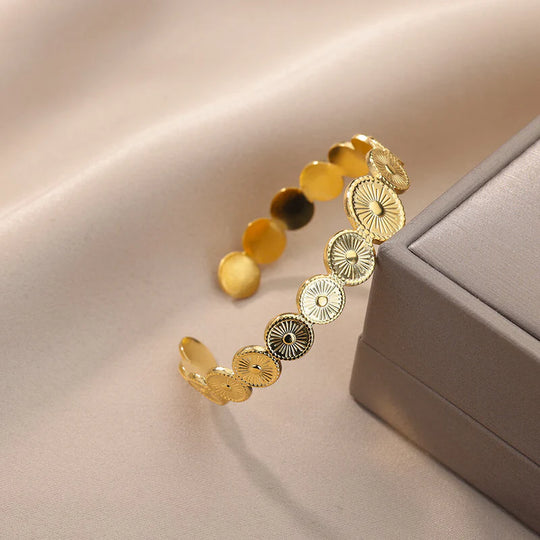 Alicja - Damska Złota Bransoletka ze Stali Nierdzewnej z Zawieszką Słońce, Elegancka i Vintage